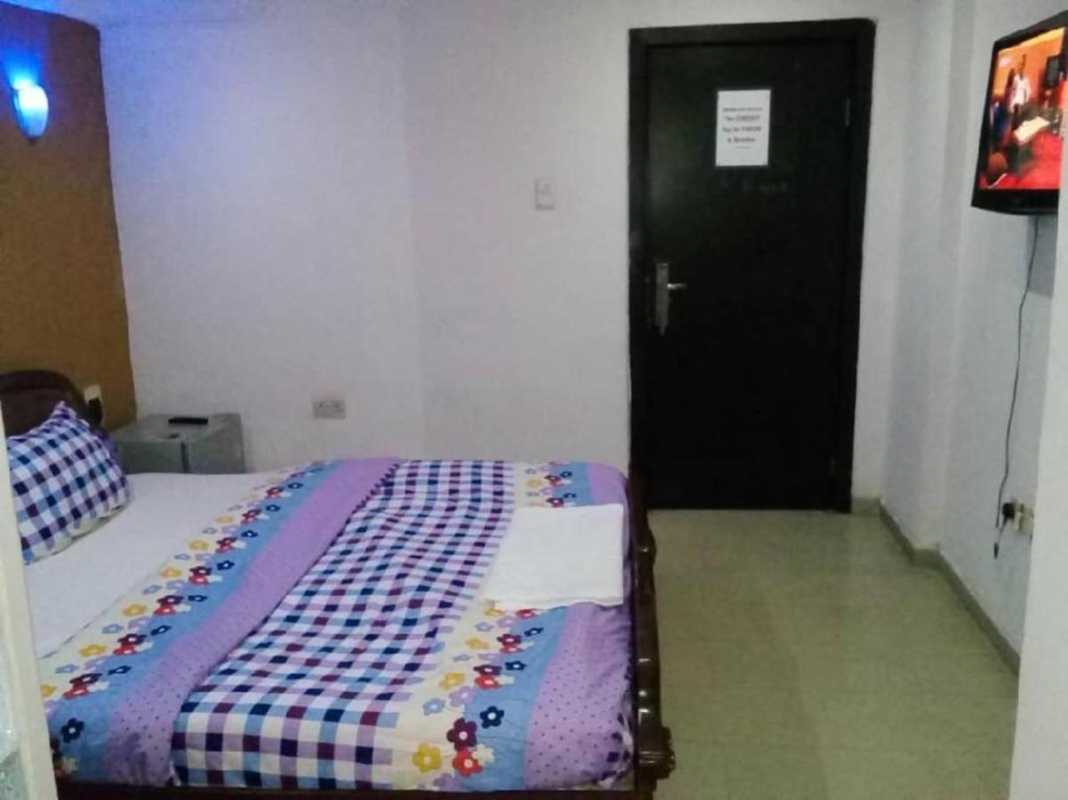 Theodawn Hotels @ Suite 29 Ikeja Kültér fotó