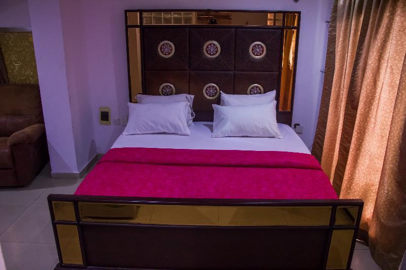 Theodawn Hotels @ Suite 29 Ikeja Kültér fotó