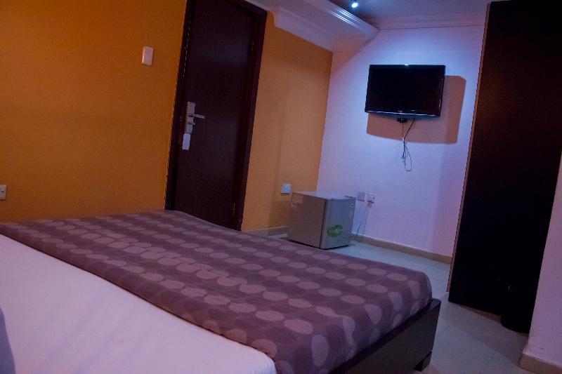 Theodawn Hotels @ Suite 29 Ikeja Kültér fotó