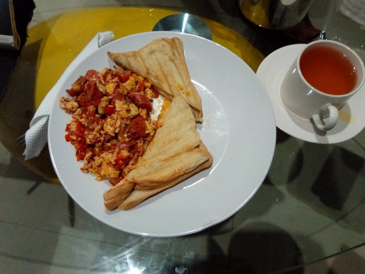 Theodawn Hotels @ Suite 29 Ikeja Kültér fotó