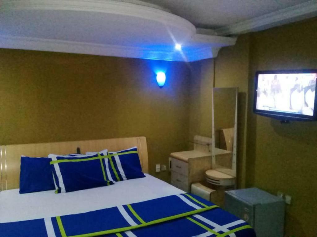 Theodawn Hotels @ Suite 29 Ikeja Kültér fotó